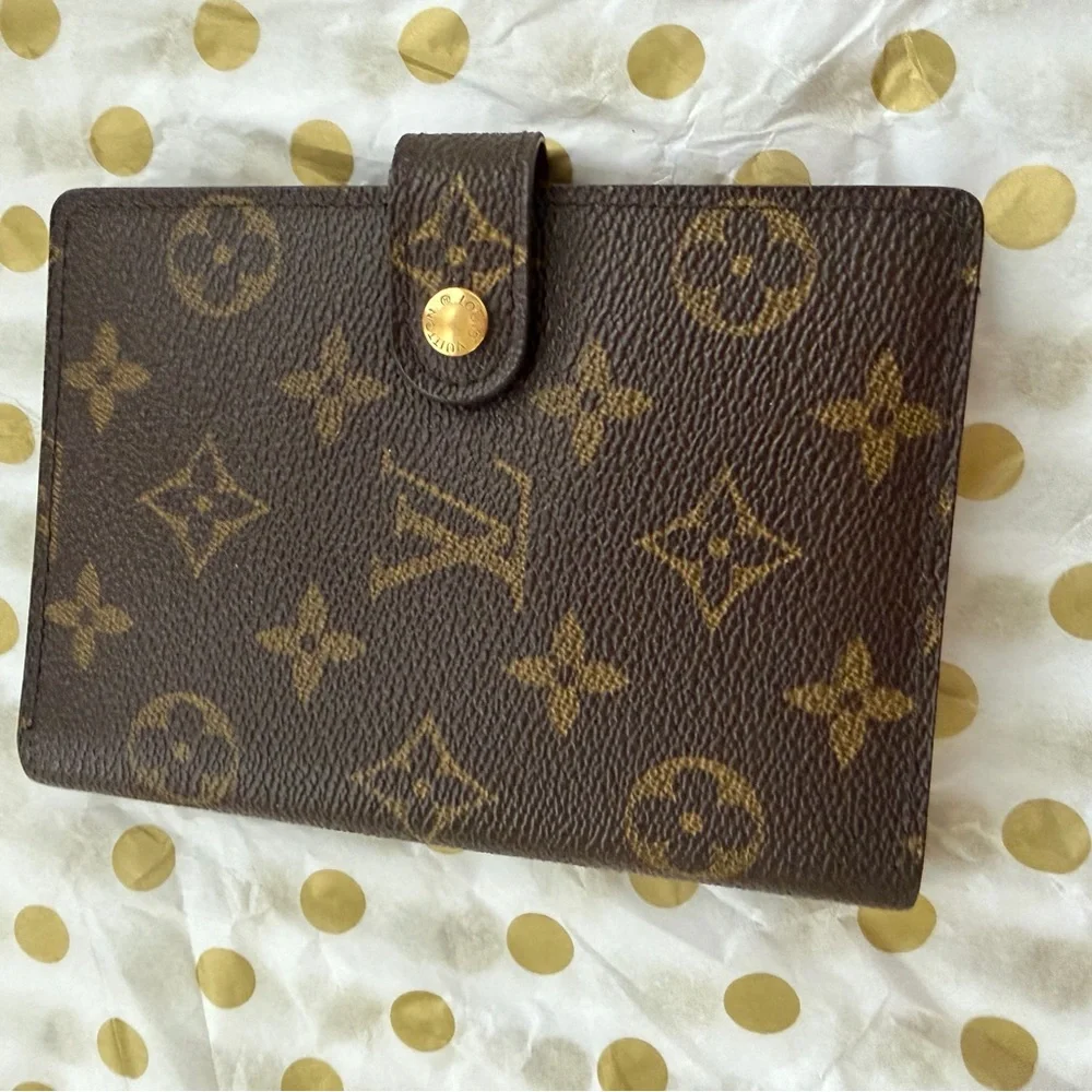 Authentic Louis Vuitton Monogram Agenda W/Entrupy COA - Picture 4 of 14